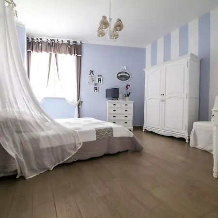 Bed & Breakfast La Vecchia Tenenza *