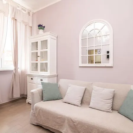 Bed & Breakfast La Vecchia Tenenza *